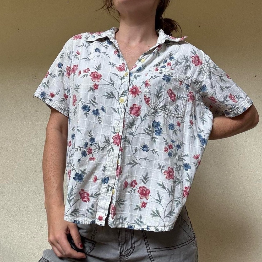 True vintage floral button up short sleeve shirt - Picture 7 of 8
